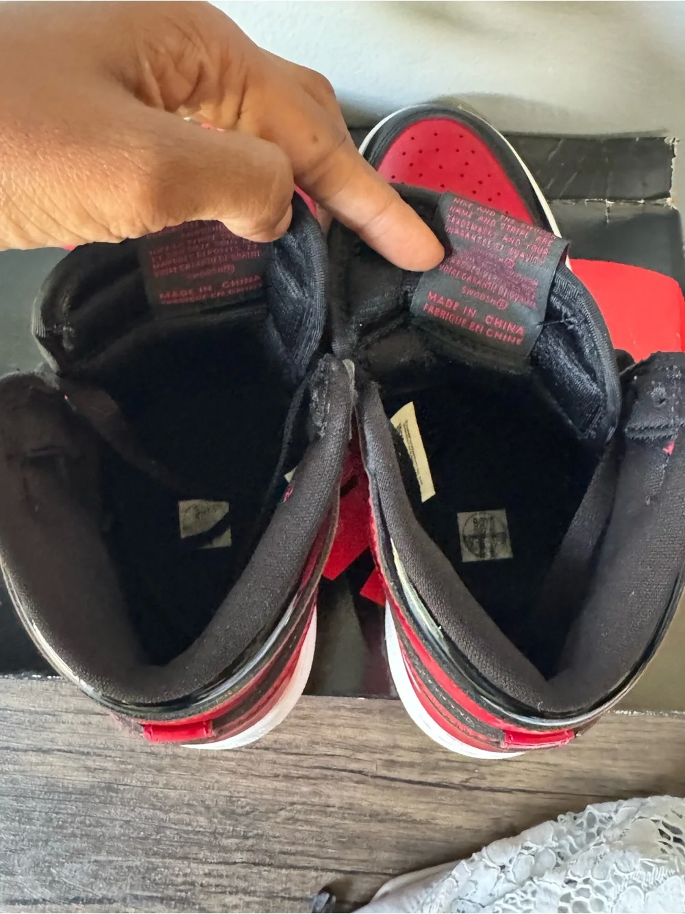 Nike Jordan 1s Red Toe with Box High-Top Sneakers - Black & Red